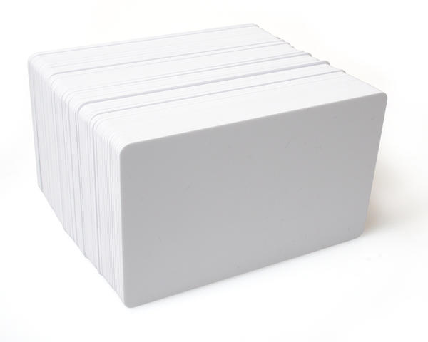 Dyestar White 700 Micron PET Core Cards (Pack of 100)
